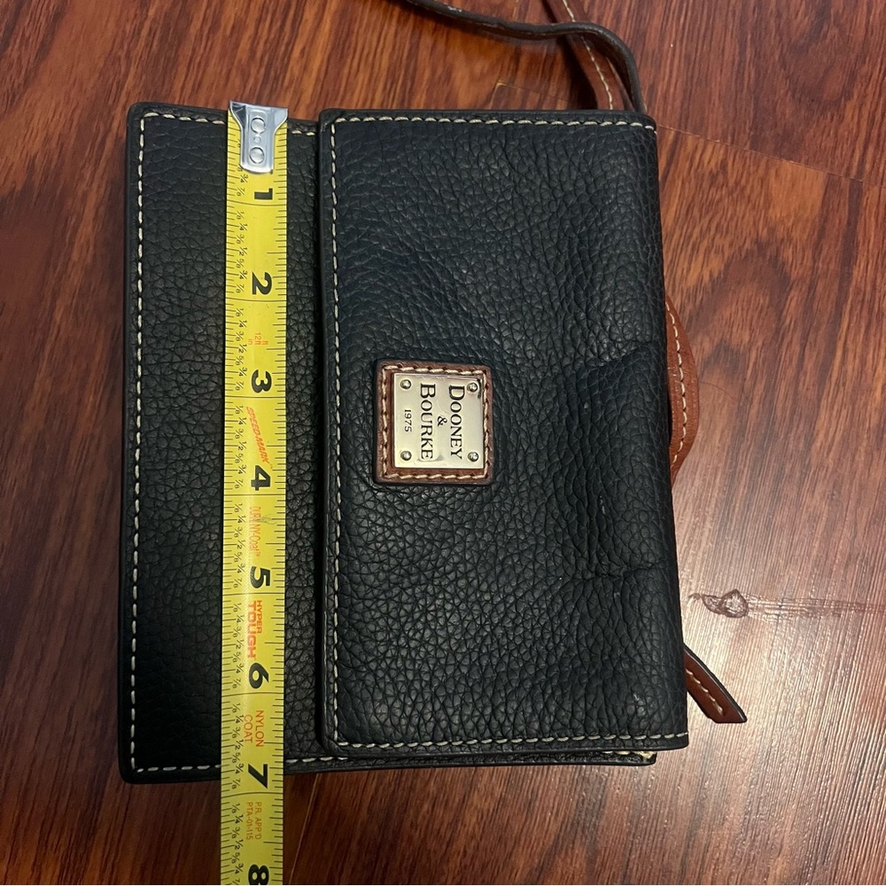 Dooney & Bourke Black Pebbled Leather Crossbody Bag - Picture 9 of 10